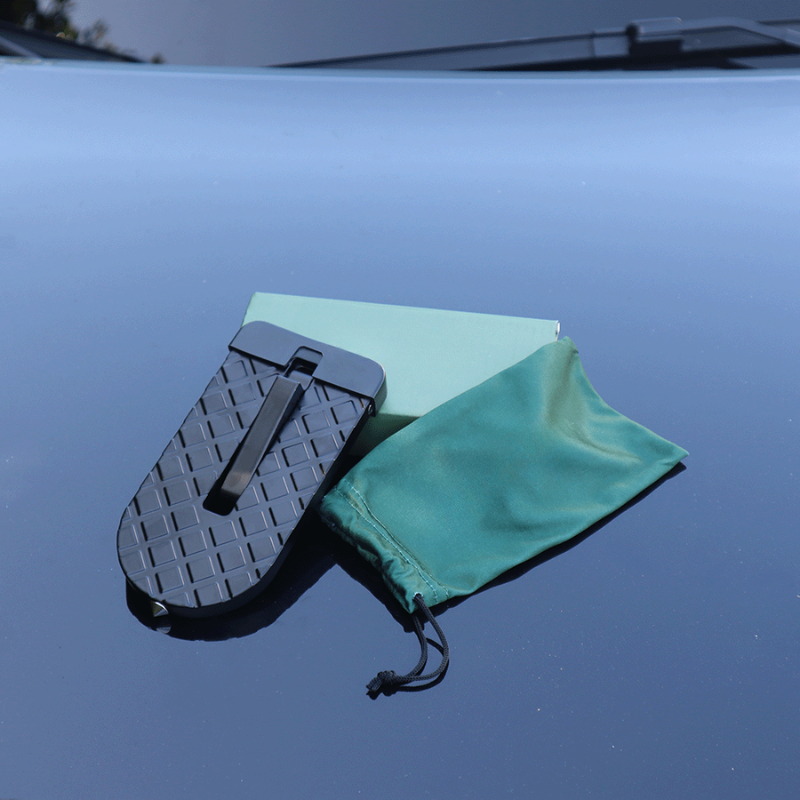 RoofMate | Antislip Auto Latch Step